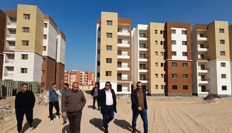 وزير الإسكان يُتابع الموقف التنفيذي لعددٍ من المشروعات الجاري تنفيذها بمدينة العبور