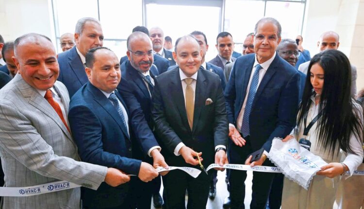 افتتاح فعاليات الدورة الثامنة للمعرض والمؤتمر الدولي للتكييف والتبريد