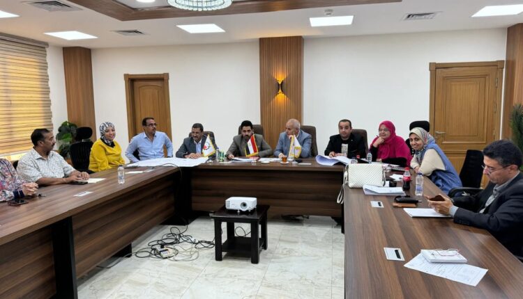 مسئولو المجتمعات العمرانية يتابعون تنفيذ المرافق في العبور الجديدة