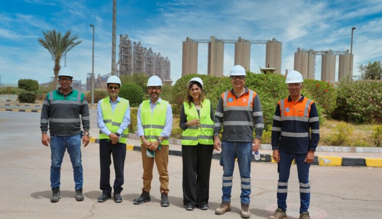 لافارج مصر تستقبل وفد مؤسسة سويسرا العالمية SGE في مصنعها بمنطقة العين السخنة