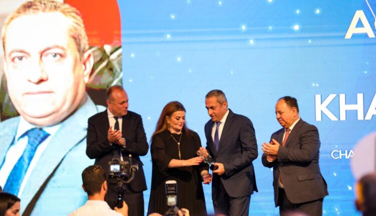 خالد عباس يحصد جائزة الإنجاز المؤسسي بقمة مصر للأفضل 2024