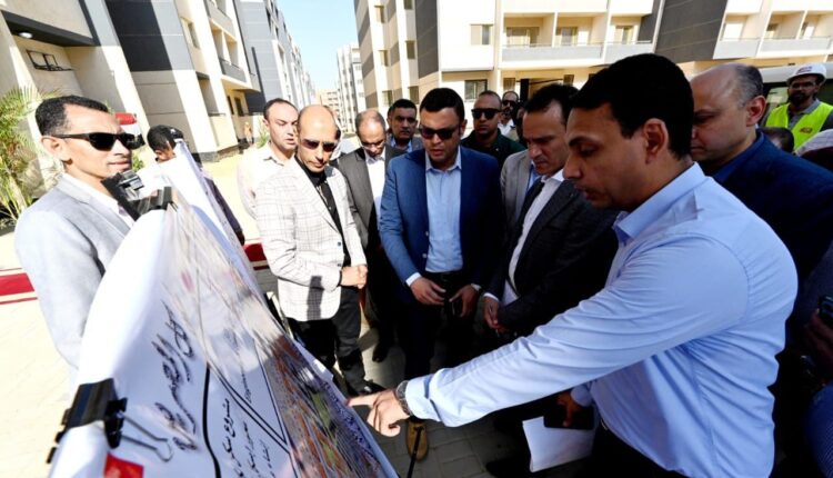 وزير الإسكان يتفقد وحدات «سكن لكل المصريين» بمدينة القاهرة الجديدة  