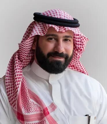 مهند الكلش، نائب رئيس شركة Zoom لمنطقة الشرق الأوسط وتركيا وأفريقيا وباكستان