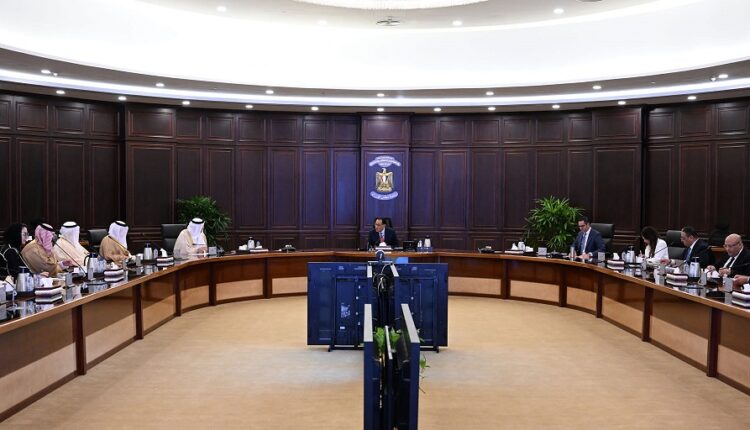 جانب من اجتماع مجلس الوزراء اليوم