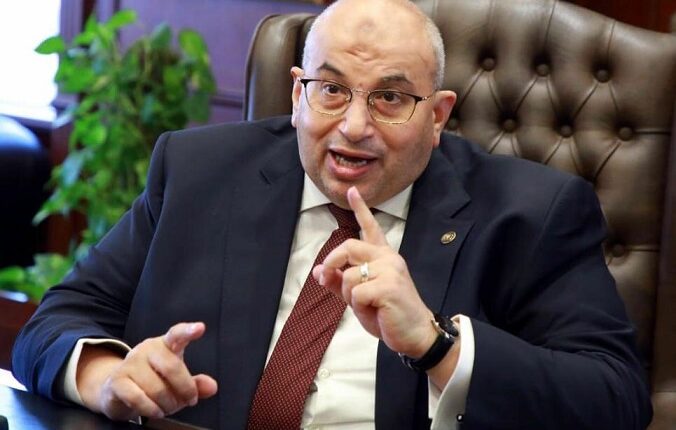 أشرف عبد الغني، مؤسس جمعية خبراء الضرائب المصرية