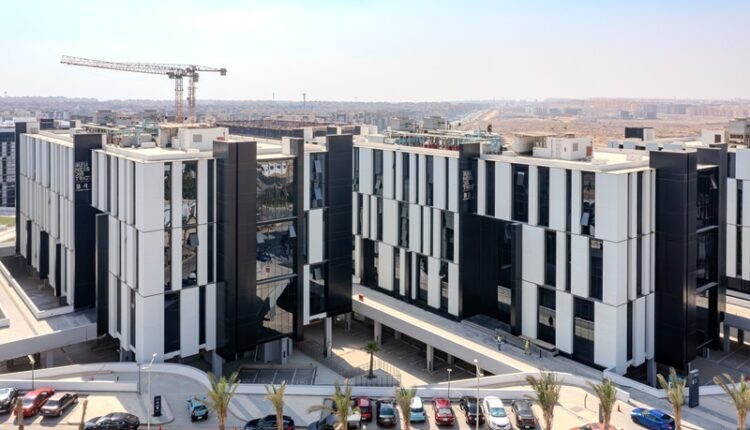 مشروع بيزنس ديستريكت