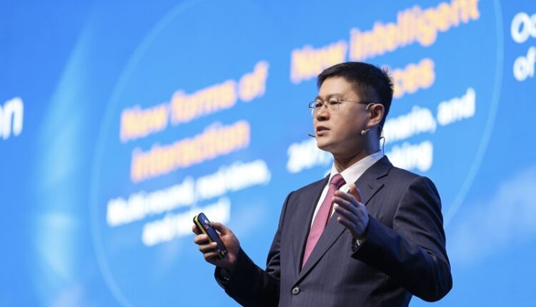 لي بينج، نائب الرئيس الأول للشركة ورئيس مبيعات وخدمات تقنية المعلومات والاتصالات في هواوي