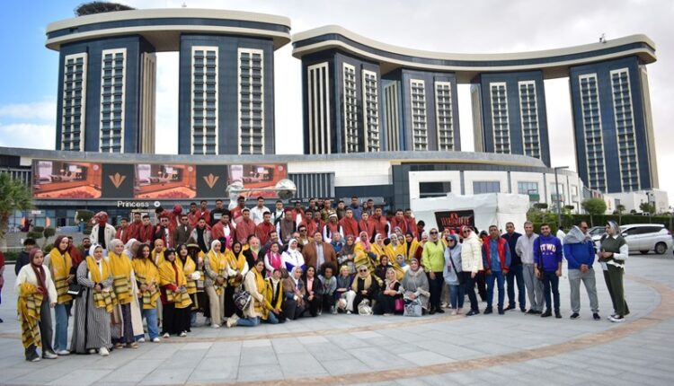 خلال زيارة وفد من الطلاب لمدينة العلمين الجديدة