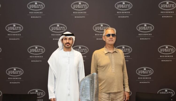 فنان الأوبرا العالمي أندريا بوتشيلي يتملك شقة فاخرة في مشروع بوغاتي ريزدنسيز