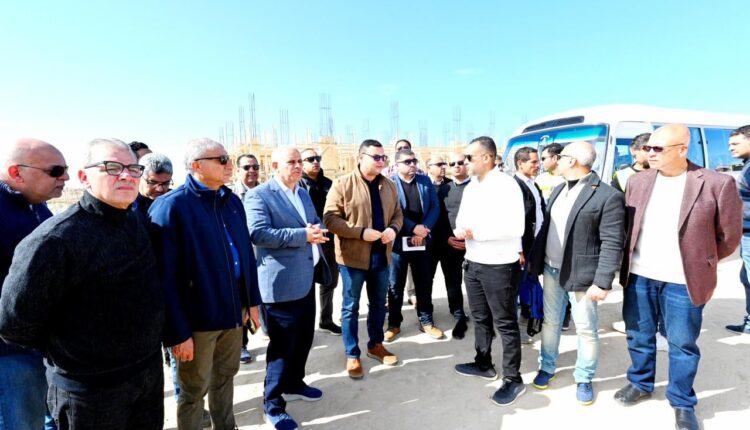 جانب من جولة وزير الإسكان اليوم