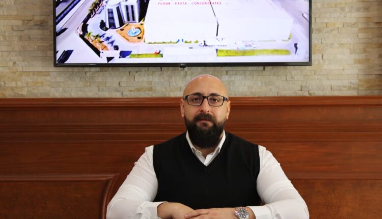 المهندس أحمد السباعي، المدير العام للمجموعة