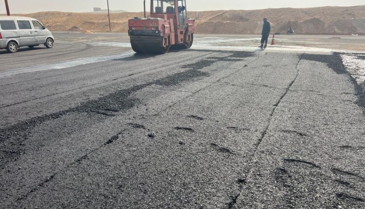 استكمال أعمال التطوير ورفع الكفاءة بالمناطق الصناعية بمدينة العاشر من رمضان