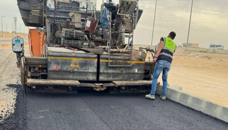 أعمال تطوير الطرق ورفع الكفاءة بعددٍ من المدن الجديدة