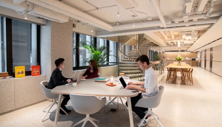 «IWG» تضيف 899 مركزًا جديدًا عالميًا في 2024