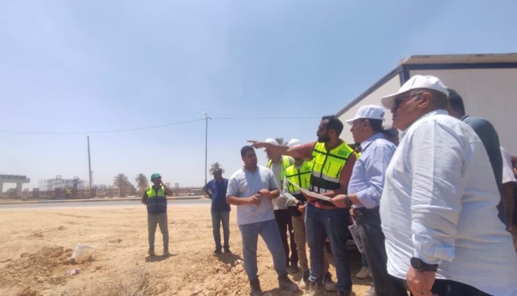 رئيس الجهاز المركزي للتعمير يتفقد الأعمال من موقع المشروع