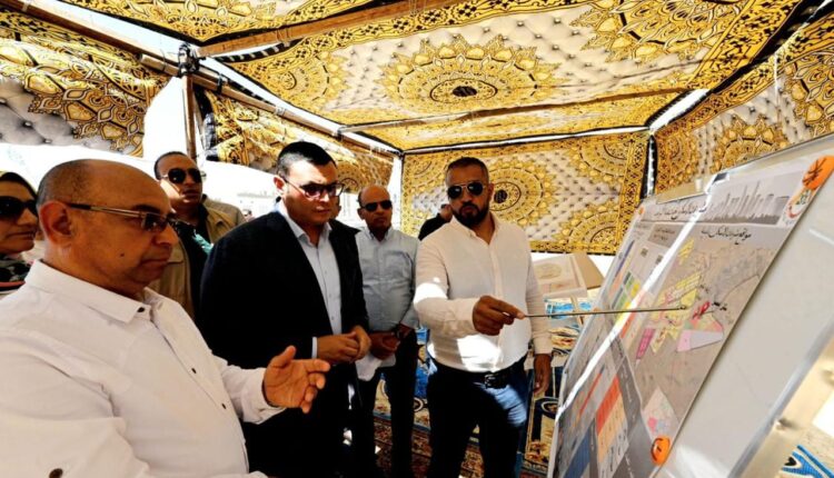 وزير الإسكان يتفقد وحدات مبادرة «سكن لكل المصريين»