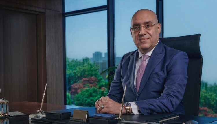 الدكتور/ عاصم الجزار، رئيس مجلس الإدارة غير التنفيذي لشركة ÈLM للتطوير العقاري