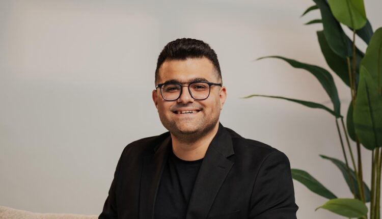 عمار ياسر، مدير قطاع المبيعات بشركة كونكريت للتطوير العقاري