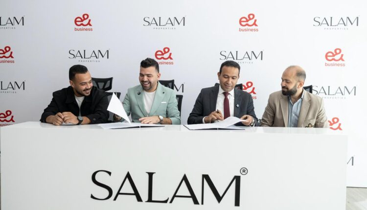 «إي آند مصر» توقع اتفاقية تعاون مع «سلام العقارية»