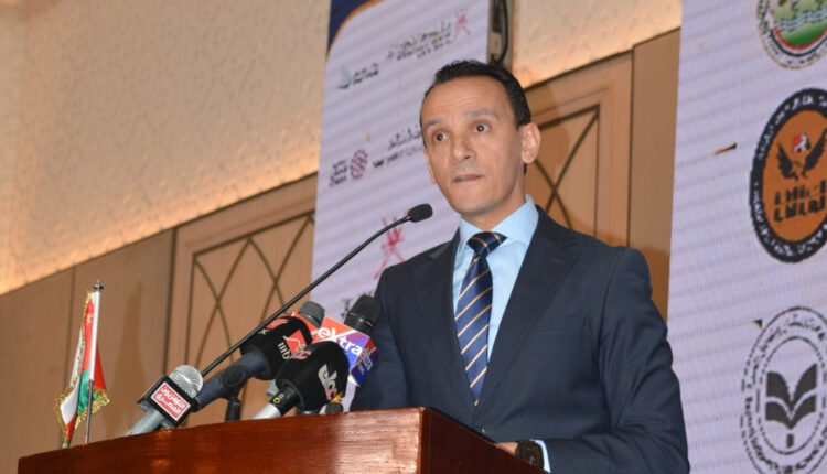 الدكتور عبدالخالق إبراهيم، مساعد وزير الإسكان