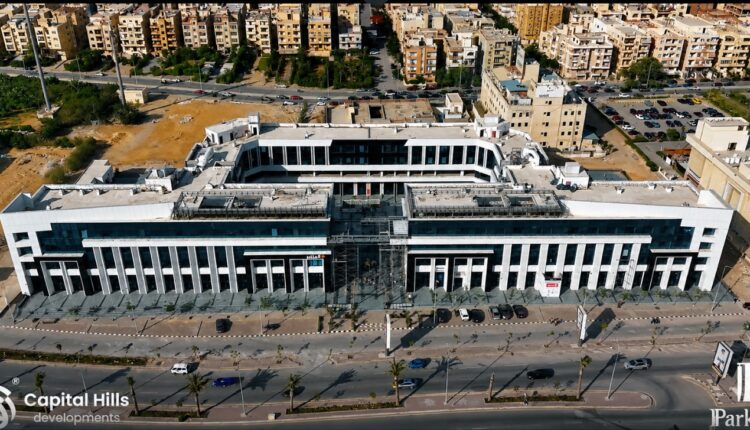 «كابيتال هيلز للتطوير» تسلم مشروع «بارك يارد 1»