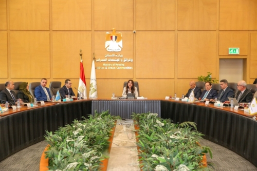وزيرة الإسكان: استمرار تنفيذ استراتيجية متكاملة تقوم على التخطيط العلمي وتعظيم الاستفادة من الموارد